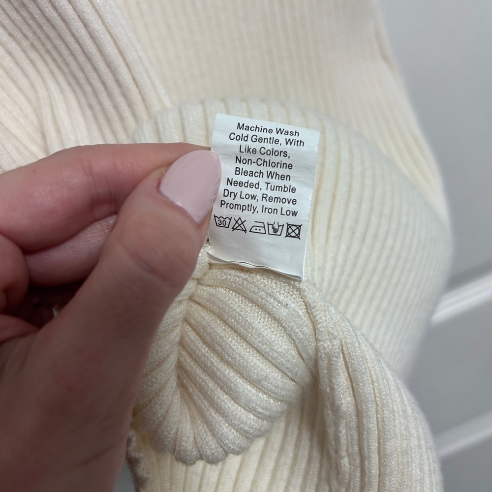2 piece Sweater Dress - Picture 7 of 8
